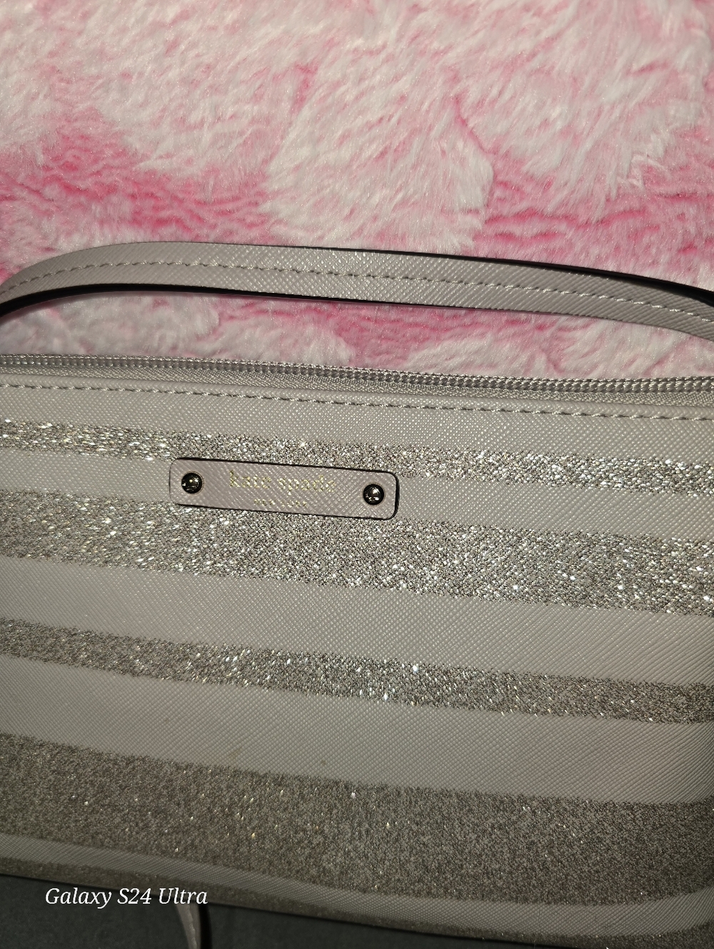 New Kate Spade Haven Lane Ramey crossbody handbag featuring silver glitter strip - Picture 2 of 4